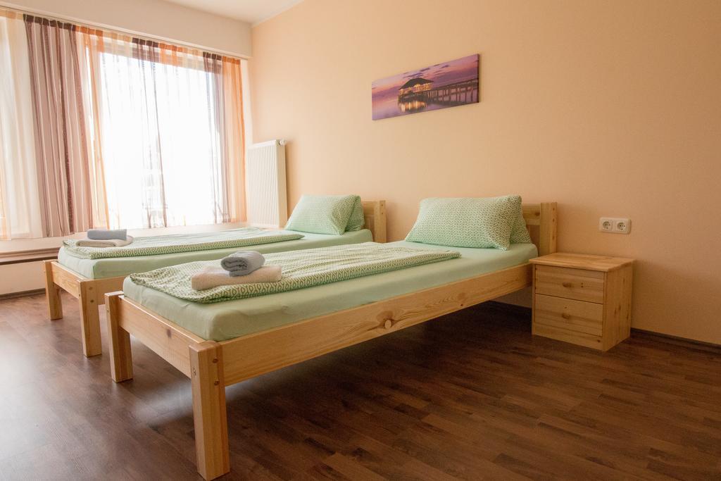 City Apartments הרנה מראה חיצוני תמונה