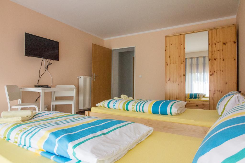 City Apartments הרנה מראה חיצוני תמונה