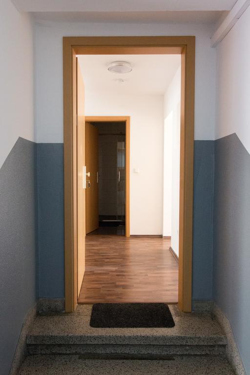 City Apartments הרנה מראה חיצוני תמונה